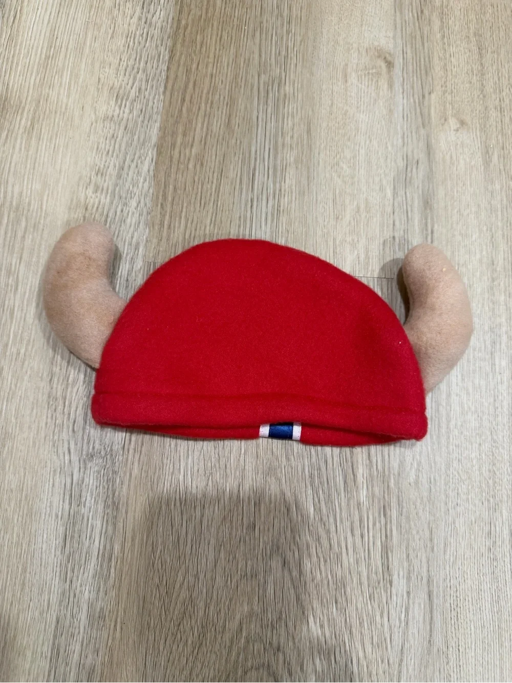 Unknown source soft red